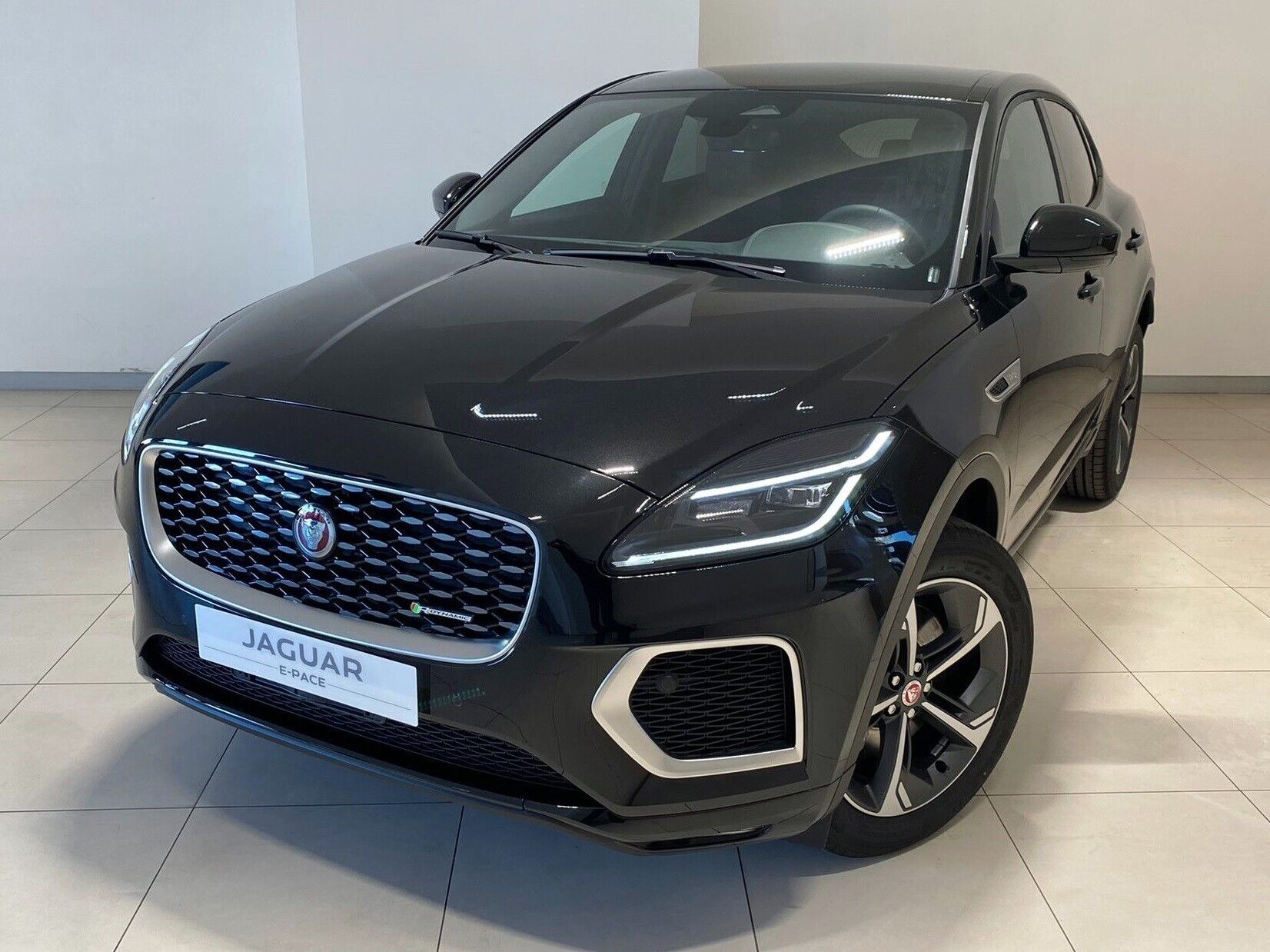 jaguar f pace